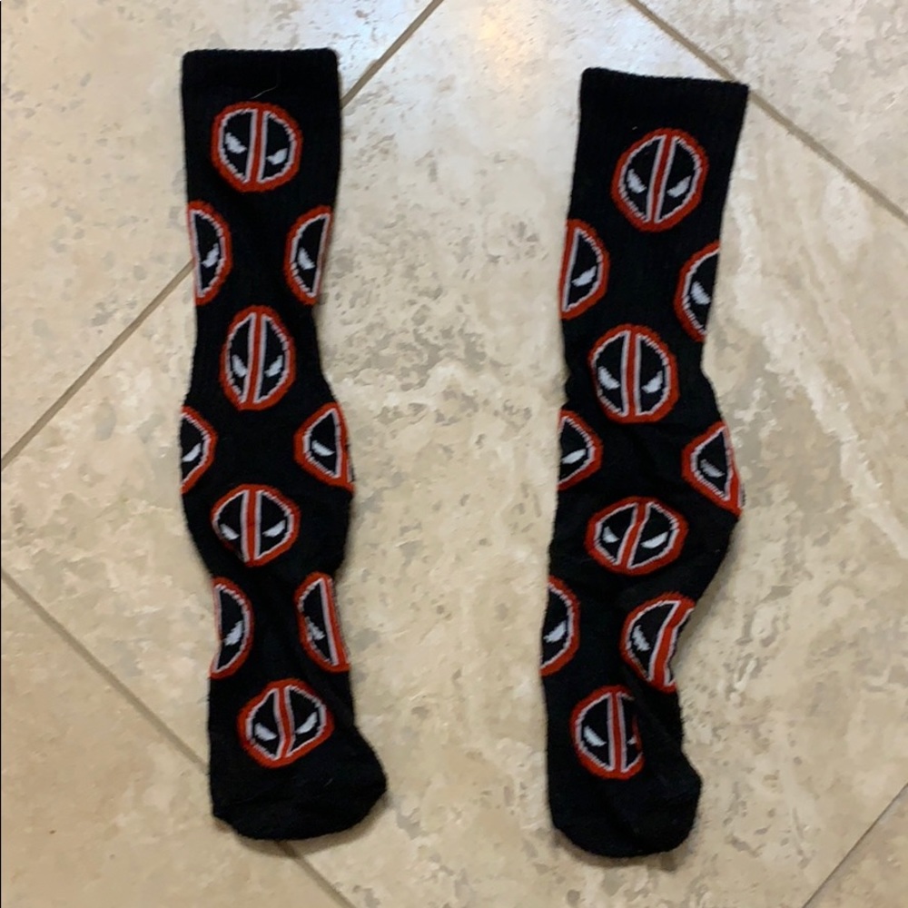 Deadpool Socks - RARE - Picture 1 of 2